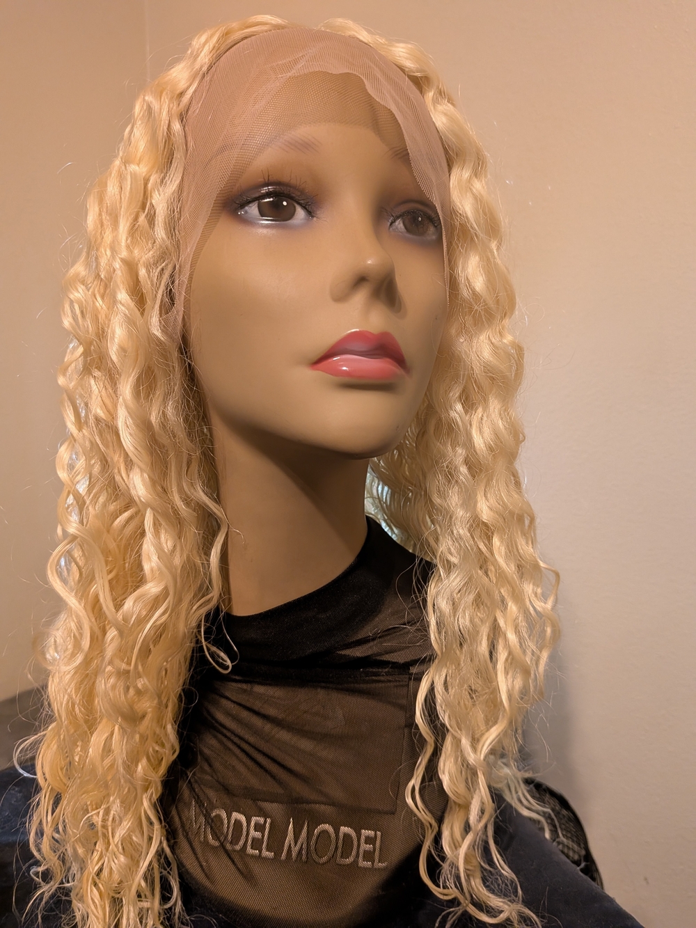 Blonde Curly Lace Front Wig – Natural Wave Hairpiece